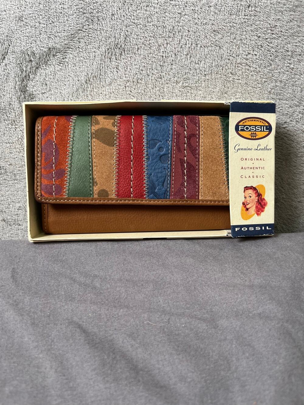 Vintage Fossil Patchwork Genuine Leather Trifold Wallet Floral Tooled Boho New